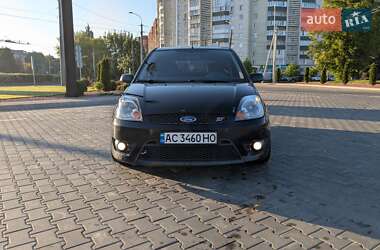 Хэтчбек Ford Fiesta 2007 в 