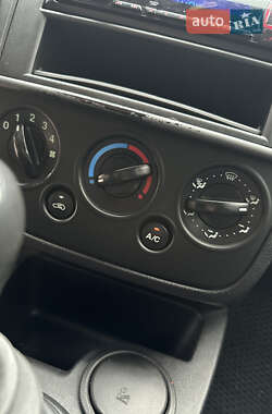Хэтчбек Ford Fiesta 2007 в 
