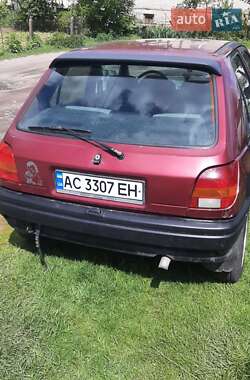 Хетчбек Ford Fiesta 1989 в 