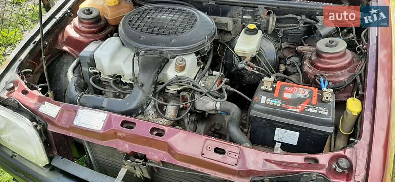 Хэтчбек Ford Fiesta 1989 в Луцке