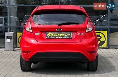 Хэтчбек Ford Fiesta 2016 в 