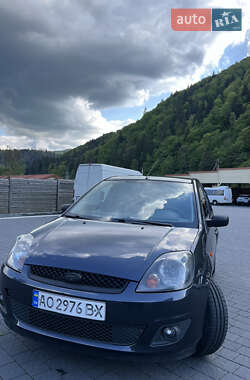 Хэтчбек Ford Fiesta 2008 в 