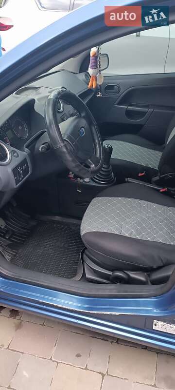 Хетчбек Ford Fiesta 2008 в Мукачевому
