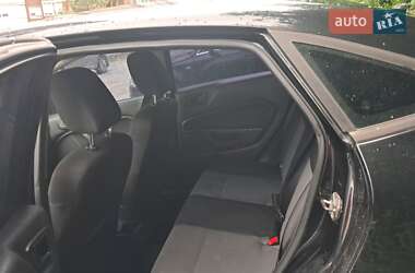 Седан Ford Fiesta 2015 в 