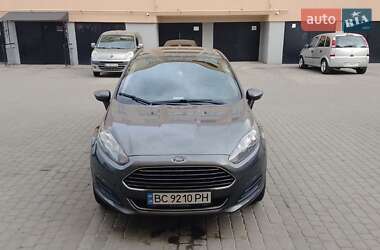 Седан Ford Fiesta 2017 в Куликові