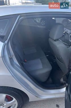 Хэтчбек Ford Fiesta 2011 в 