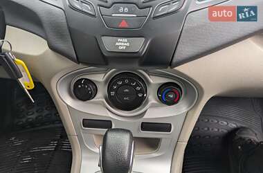 Седан Ford Fiesta 2019 в 