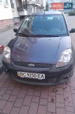 Хэтчбек Ford Fiesta 2008 в Львове