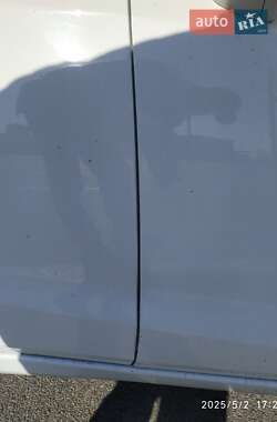 Хэтчбек Ford Fiesta 2015 в 