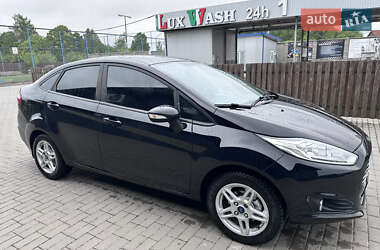 Седан Ford Fiesta 2017 в 