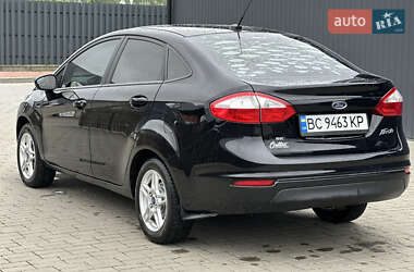 Седан Ford Fiesta 2017 в 