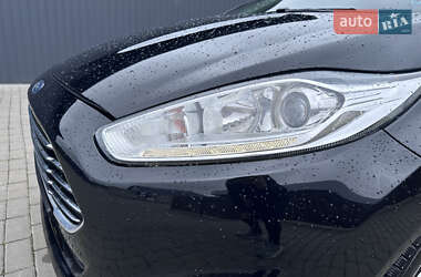 Седан Ford Fiesta 2017 в Львове