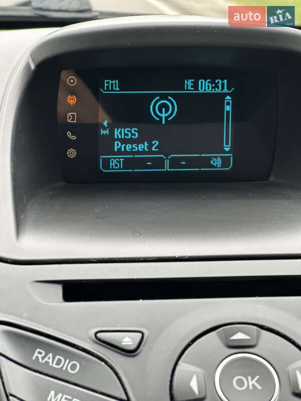 Седан Ford Fiesta 2017 в Львове