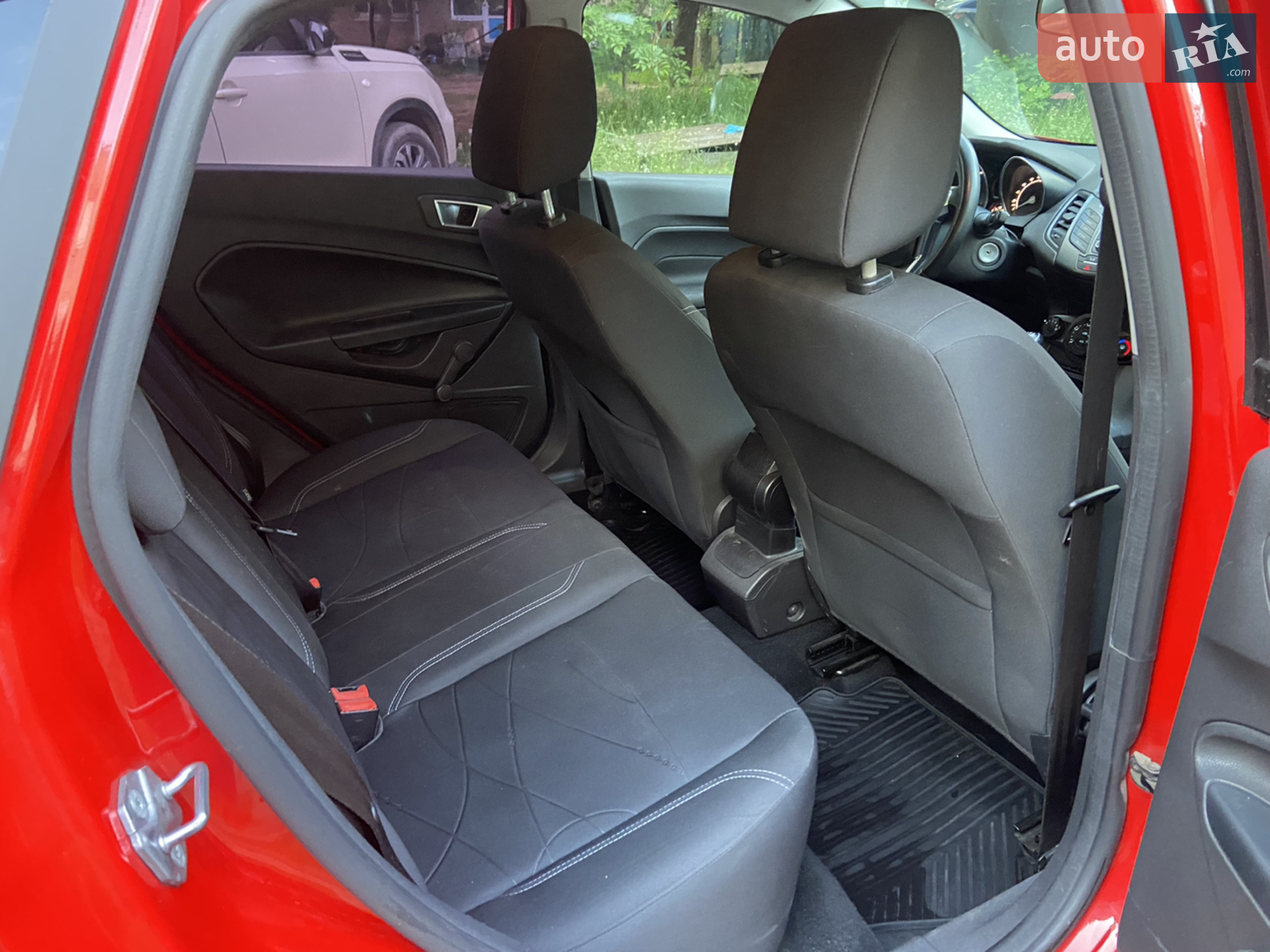 2015 Ford Fiesta - мініатюра 6
