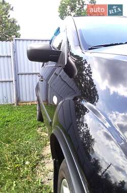 Хэтчбек Ford Fiesta 2006 в 