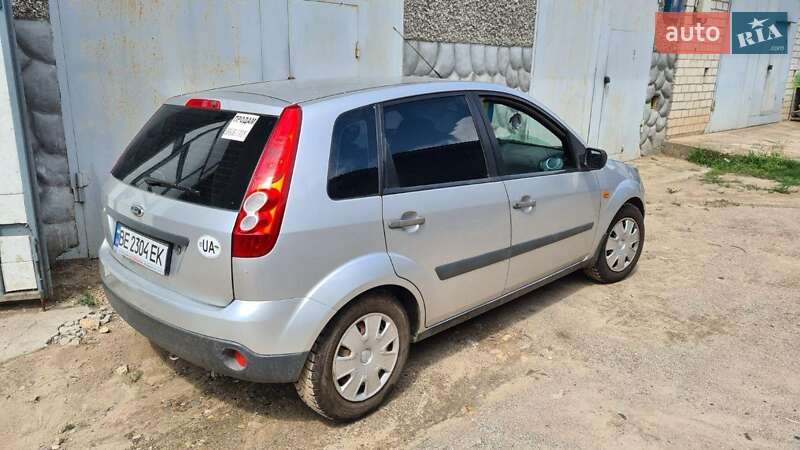 Хэтчбек Ford Fiesta 2007 в Николаеве фото 4 Хэтчбек Ford Fiesta 2007 в Николаеве