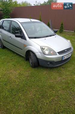 Хэтчбек Ford Fiesta 2008 в 