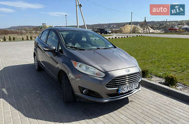Седан Ford Fiesta 2013 в Золочеве