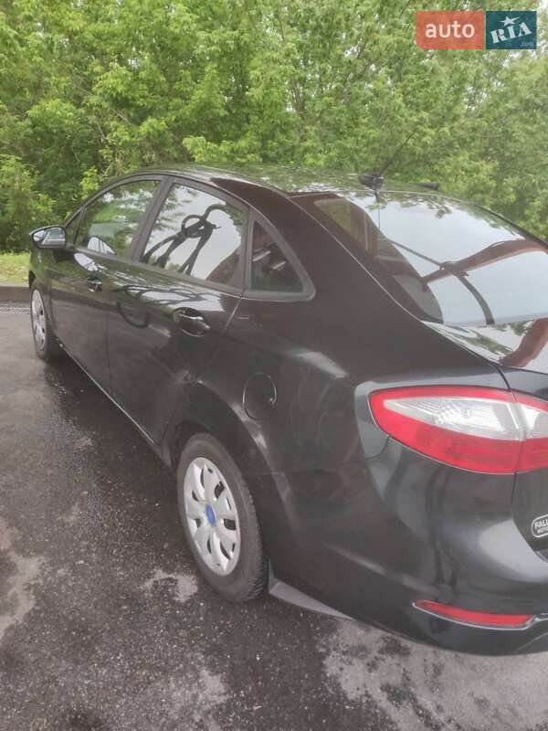 Седан Ford Fiesta 2014 в Харькове фото 8 Седан Ford Fiesta 2014 в Харькове