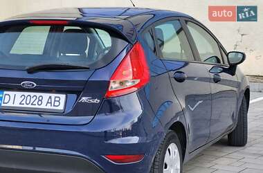 Хетчбек Ford Fiesta 2011 в 
