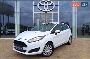 Хэтчбек Ford Fiesta 2016 в Киеве