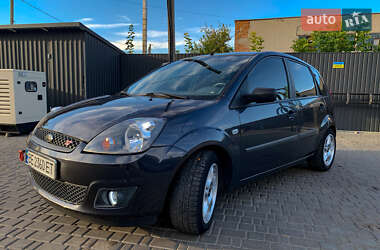 Хэтчбек Ford Fiesta 2007 в 