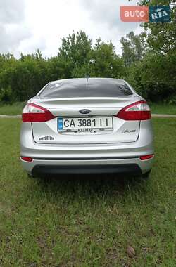 Седан Ford Fiesta 2019 в 
