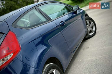 Хэтчбек Ford Fiesta 2008 в 