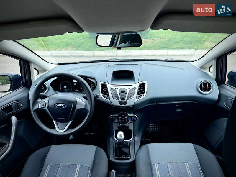 Хетчбек Ford Fiesta 2008 в Кам'янському