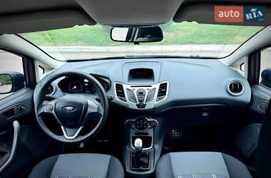 Хэтчбек Ford Fiesta 2008 в 
