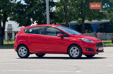 Хэтчбек Ford Fiesta 2014 в 