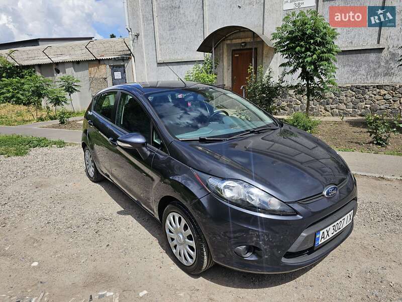 Хэтчбек Ford Fiesta 2010 в Харькове