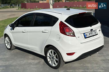 Хэтчбек Ford Fiesta 2019 в 