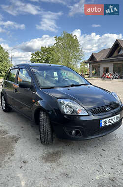 Хэтчбек Ford Fiesta 2008 в 