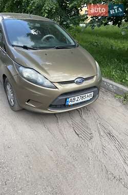 Хэтчбек Ford Fiesta 2012 в Виннице