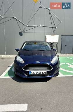 Седан Ford Fiesta 2016 в 