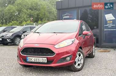 Хетчбек Ford Fiesta 2016 в Львові