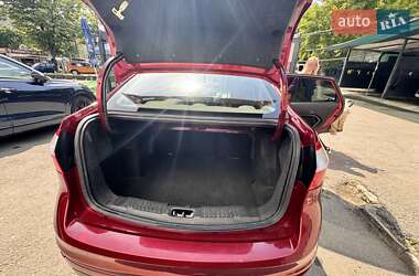 Седан Ford Fiesta 2016 в 