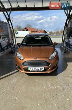 Хетчбек Ford Fiesta 2013 в 