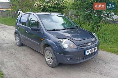 Хетчбек Ford Fiesta 2006 в Кореці