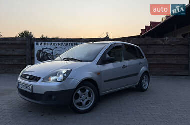 Хэтчбек Ford Fiesta 2008 в 