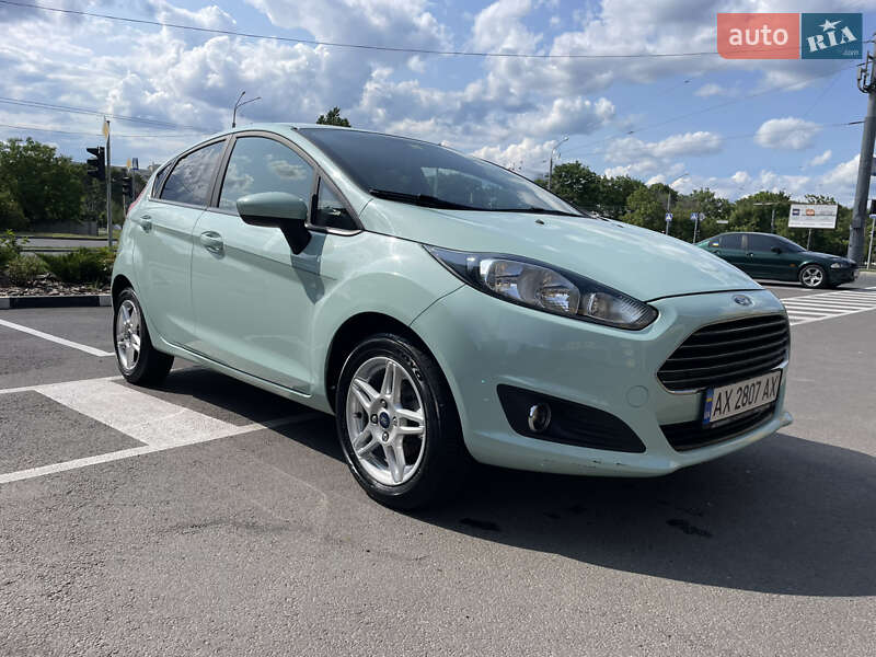 Хэтчбек Ford Fiesta 2017 в Харькове