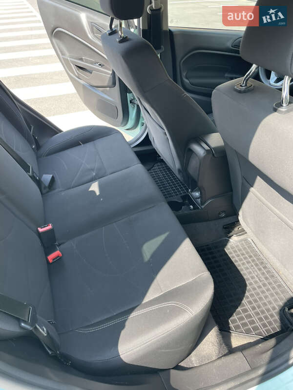 Хэтчбек Ford Fiesta 2017 в Харькове