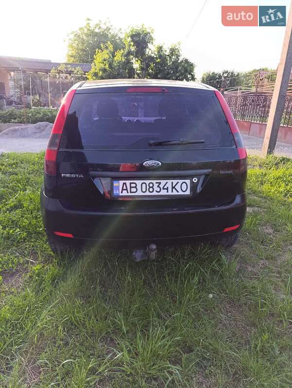 Хэтчбек Ford Fiesta 2002 в Виннице