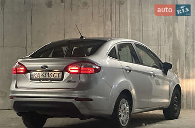 Седан Ford Fiesta 2018 в 