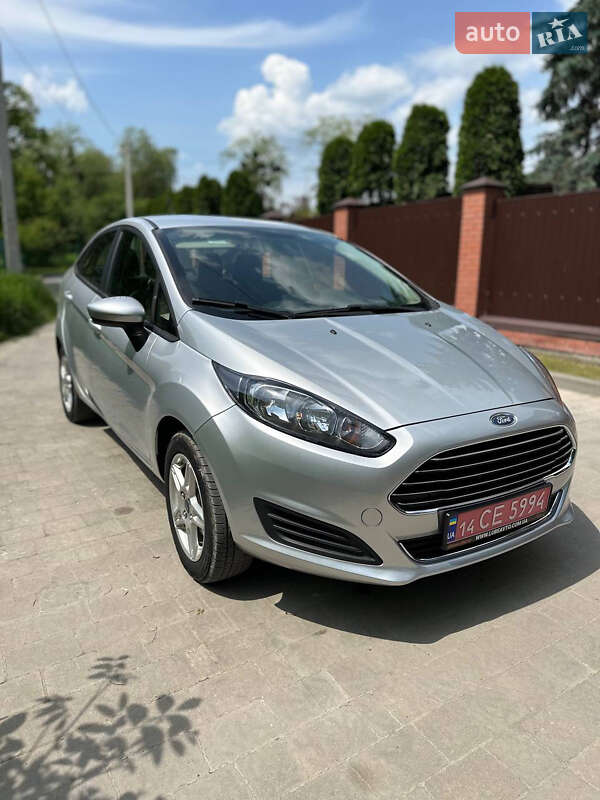Седан Ford Fiesta 2019 в 