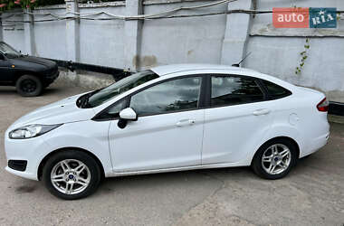 Седан Ford Fiesta 2018 в 