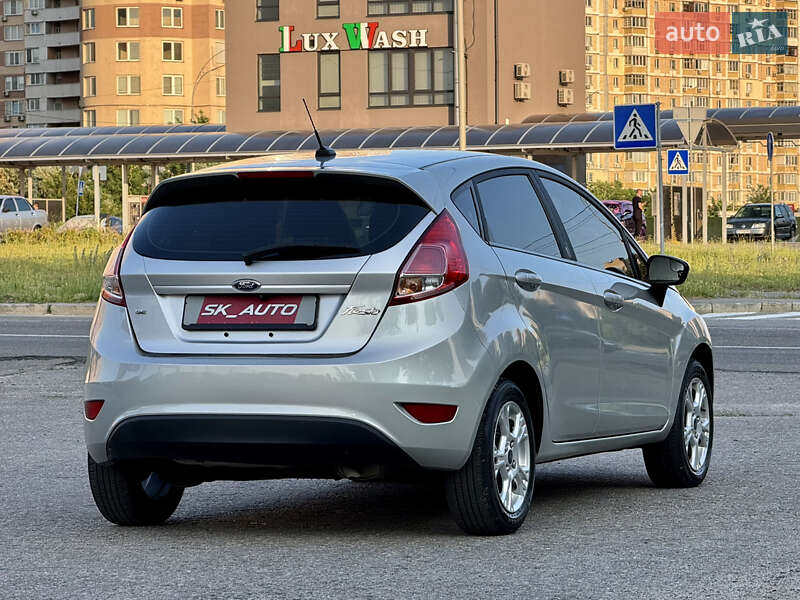 Хэтчбек Ford Fiesta 2018 в Киеве фото 12 Хэтчбек Ford Fiesta 2018 в Киеве