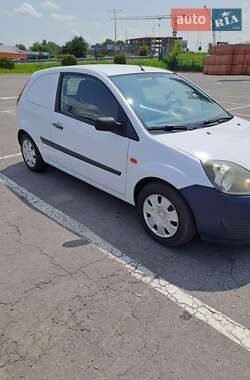 Хэтчбек Ford Fiesta 2007 в 