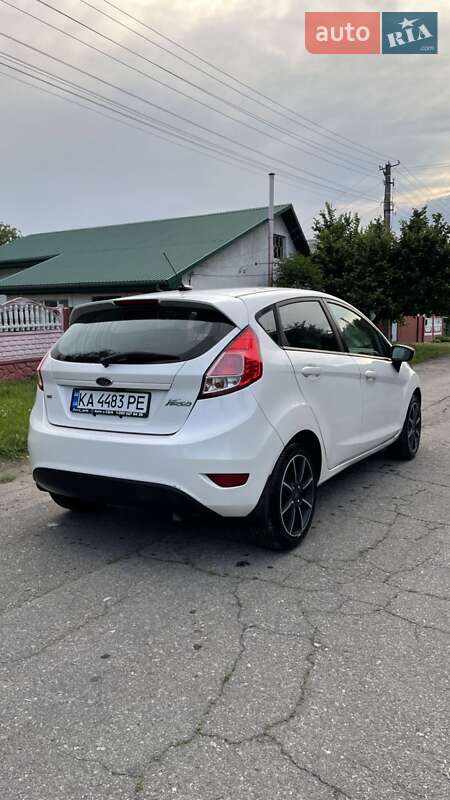 Хетчбек Ford Fiesta 2019 в Києві